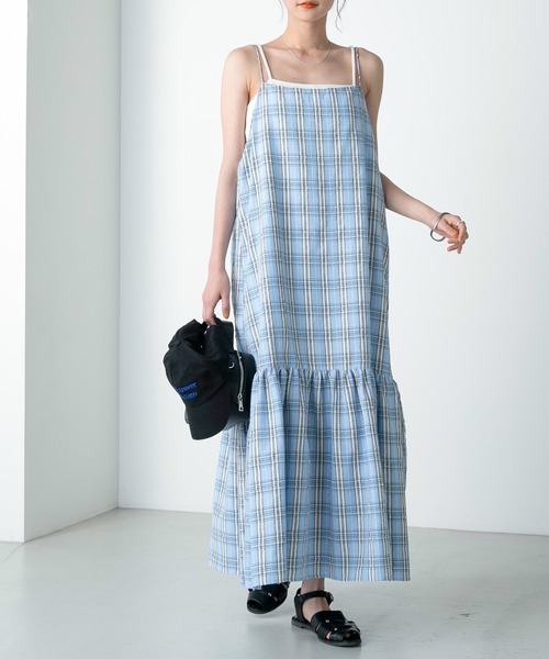 forksy.(フォルクシー)の「【forksy.】バックオープンチェックティアードキャミワンピース(ワンピース・レディース・ブラック/イエロー/ブルー・FREE)」の9枚目の写真