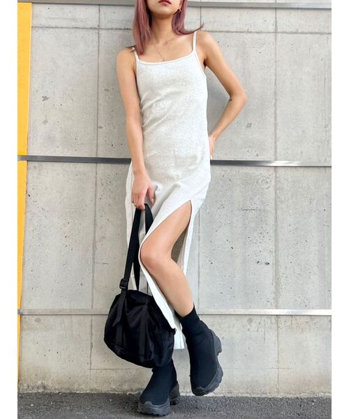 GYDA（ジェイダ）の「【WEB限定】【TINY低身長さん向け】DEEPスリットテレコロングワンピース（ワンピース・レディース・ライトグレー/ブラック/ブルー・FREE）」の10枚目の写真