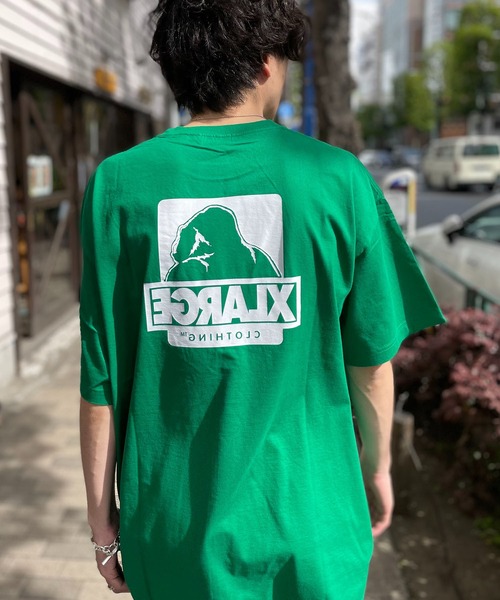 XLARGE バックプリント半袖Ｔシャツ スポーティーで合わせやすい XLARGE tシャツ 「XLARGE」バックプリントTシャツ メンズ