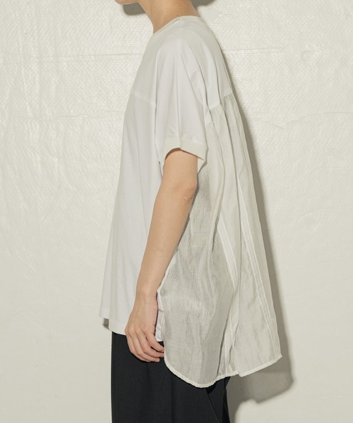 ottilie（オティーリエ）の「tricot tricot 異素材ドルマンプルオーバー ★（Tシャツ/カットソー・レディース・ベージュ/ブラック/グリーン/オフホワイト・FREE）」の15枚目の写真