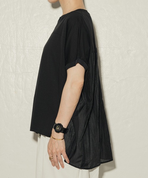 ottilie（オティーリエ）の「tricot tricot 異素材ドルマンプルオーバー ★（Tシャツ/カットソー・レディース・ベージュ/ブラック/グリーン/オフホワイト・FREE）」の12枚目の写真