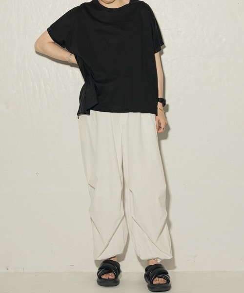 ottilie（オティーリエ）の「tricot tricot 異素材ドルマンプルオーバー ★（Tシャツ/カットソー・レディース・ベージュ/ブラック/グリーン/オフホワイト・FREE）」の21枚目の写真