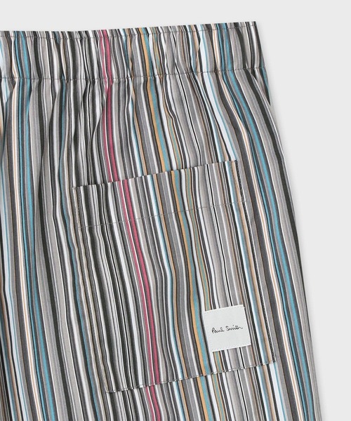 Paul Smith（ポールスミス）の「【ラウンジウェア】シグネチャーストライプ  ショーツ / 843654 7495（その他パンツ・メンズ・チャコールグレー/レッド/ブルー・MEDIUM/LARGE）」の8枚目の写真