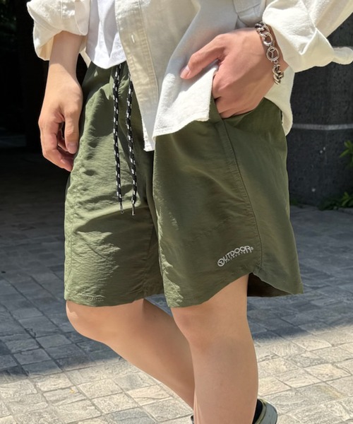 OUTDOOR PRODUCTS(アウトドアプロダクツ)の「【OUTDOOR PRODUCTS】ナイロンバギーショーツ 084370(その他パンツ・メンズ・ダークグレー/ネイビー/グリーン/ブラック/ブラウン/イエロー/パープル/マルチ/レオパード/オレンジ/ピンク/オリーブ/グリーン系その他2・LL/M/L)」の5枚目の写真