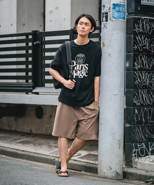 PARIS SAINT-GERMAIN(パリサンジェルマン)の「【Paris Saint-Germain】PARIS MAGIC プリント Tシャツ(Tシャツ/カットソー・メンズ・ブラック/ホワイト・SMALL/MEDIUM/LARGE/X-LARGE)」の4枚目の写真