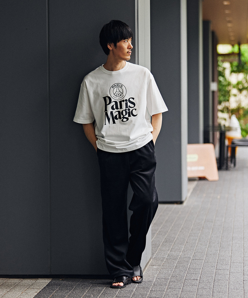 PARIS SAINT-GERMAIN(パリサンジェルマン)の「【Paris Saint-Germain】PARIS MAGIC プリント Tシャツ(Tシャツ/カットソー・メンズ・ブラック/ホワイト・SMALL/MEDIUM/LARGE/X-LARGE)」の5枚目の写真