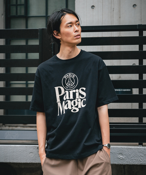 PARIS SAINT-GERMAIN(パリサンジェルマン)の「【Paris Saint-Germain】PARIS MAGIC プリント Tシャツ(Tシャツ/カットソー・メンズ・ブラック/ホワイト・SMALL/MEDIUM/LARGE/X-LARGE)」の8枚目の写真