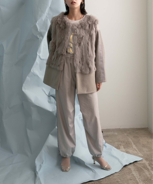 Eimee Law（エイミーロウ）の「ファー&メルトン ミドル丈コート（その他アウター・レディース・チャコールグレー/ライトベージュ/グレイッシュベージュ・38）」の14枚目の写真