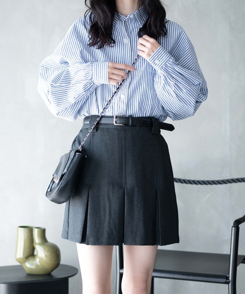 WEGO（ウィゴー）の「WEGO/ベルト付プリーツミニスカパン（スカート・レディース・杢グレー/ベージュ系その他2/ブラック/グレー系その他2・FREE）」の3枚目の写真