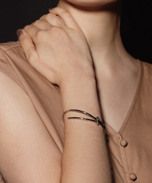 CENE（セネ）の「【CENE】セネ/ノットダブルブレスレット（ブレスレット・レディース・ゴールド/シルバー・FREE）」の13枚目の写真