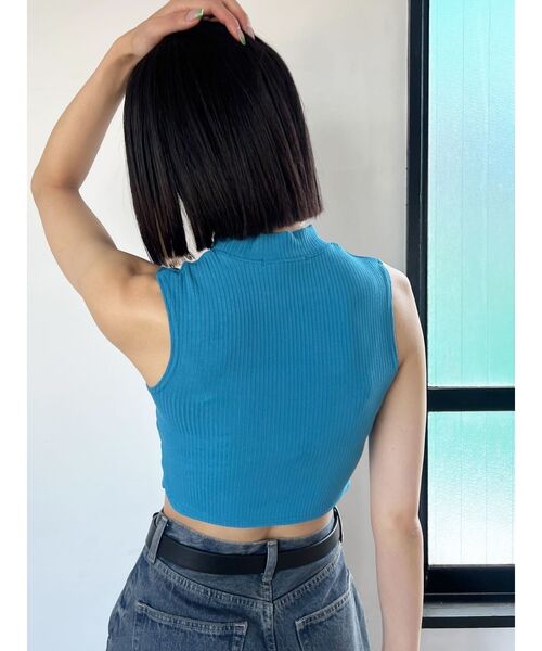 EMODA（エモダ）の「ミニハイネックリブトップ（タンクトップ・レディース・ホワイト/ブルー/その他/ブラック・FREE）」の5枚目の写真