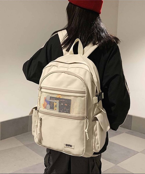 NANEA(ナネア)の「メッシュポケットデザインリュックサック(バックパック/リュック・レディース・ベージュ/ブラック・フリー)」の15枚目の写真