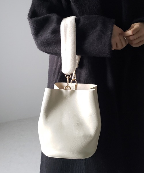 me+em select（ミームセレクト）の「【 2WAY ／ ミニポーチ付き