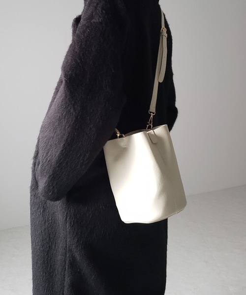 me+em select（ミームセレクト）の「【 2WAY ／ ミニポーチ付き