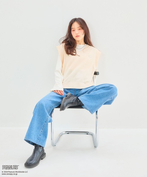 セール】【ピーナッツ/PEANUTS】スヌーピー刺繍ベスト（ニット