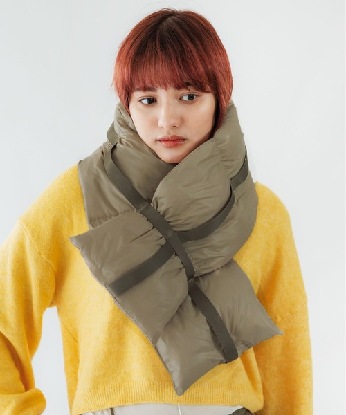 CONTROL FREAK(コントロールフリーク)の「CONTROL FREAK(コントロールフリーク)ダウン風テープ付きマフラー(マフラー・レディース・ベージュ/ブラック/グリーン・FREE)」の16枚目の写真