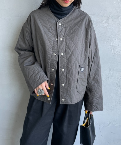 ORCIVAL（オーシバル）の「[ORCIVAL/オーシバル] インサレーション キルティングショートジャケット（ブルゾン・レディース・ライトベージュ/チャコールグレー・1）」の15枚目の写真