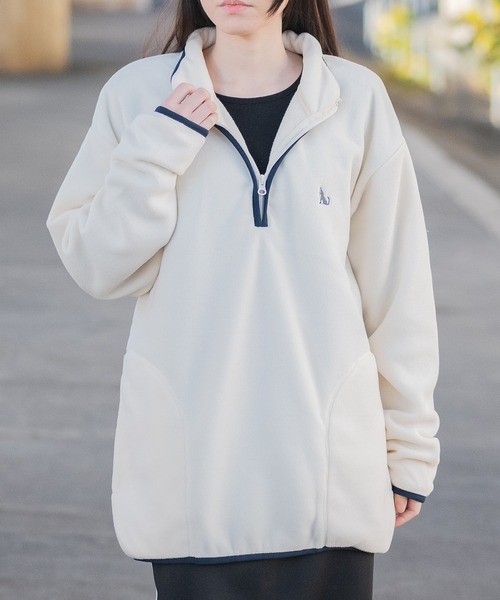 GLOVE HOUSE（グローブハウス）の「【a】ワンポイント刺繍 パイピング フリースハーフジッププルオーバー（スウェット・メンズ・ベージュ/アイボリー/チャコールグレー/ブラック・X-LARGE/LARGE/MEDIUM）」の11枚目の写真