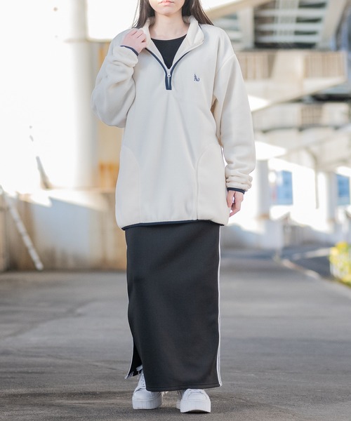 GLOVE HOUSE（グローブハウス）の「【a】ワンポイント刺繍 パイピング フリースハーフジッププルオーバー（スウェット・メンズ・ベージュ/アイボリー/チャコールグレー/ブラック・X-LARGE/LARGE/MEDIUM）」の15枚目の写真