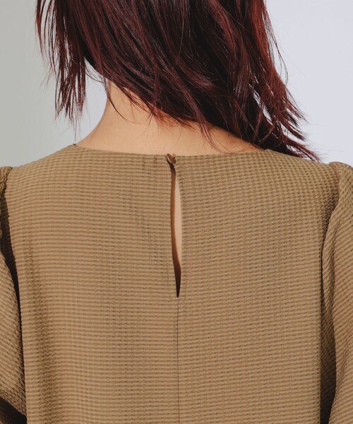 B:MING by BEAMS(ビーミングバイビームス)の「B:MING by BEAMS / シアーサッカー ワンピース(ワンピース・レディース・ブラウン系その他/ブラック・MEDIUM/SMALL)」の4枚目の写真