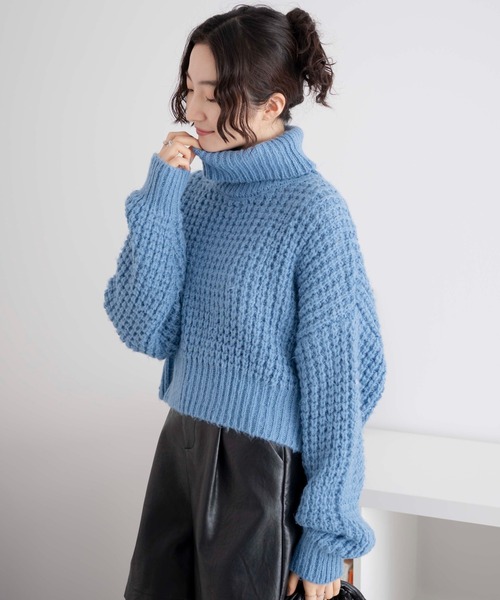 WEGO（ウィゴー）の「WEGO/タートルネックワッフルショートプルオーバー（ニット/セーター・レディース・ブルー/オフホワイト/ブラック・FREE）」の21枚目の写真