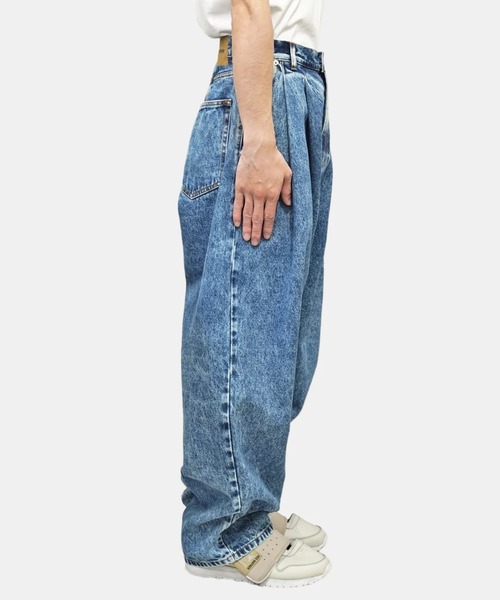 HED MAYNER（ヘドメイナー）の「【HED MAYNER】 PLEATED DENIM（デニムパンツ・メンズ・ブルー・MEDIUM/LARGE/SMALL）」の3枚目の写真