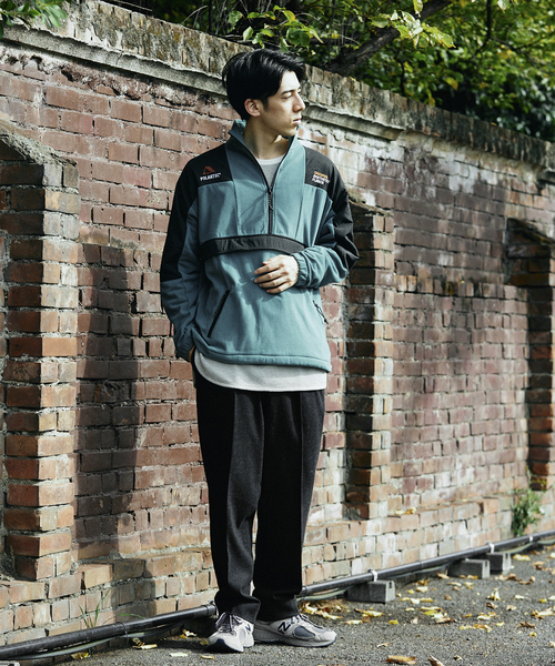 JOURNAL STANDARD relume（ジャーナルスタンダード　レリューム）の「BRUSHED TR 2TUCK SLACKS（スラックス・メンズ・グレー/ベージュ/チャコールグレー・LARGE/MEDIUM）」の4枚目の写真