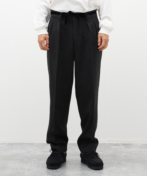 JOURNAL STANDARD relume（ジャーナルスタンダード　レリューム）の「BRUSHED TR 2TUCK SLACKS（スラックス・メンズ・グレー/ベージュ/チャコールグレー・LARGE/MEDIUM）」の22枚目の写真