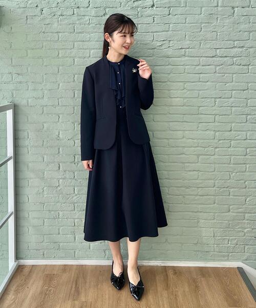 couture brooch（クチュールブローチ）の「◆【セレモニーシーン/お仕事にも】パール調釦ラッフルブラウス（シャツ/ブラウス・レディース・アイボリー/ネイビー・34/36/40/38/42）」の22枚目の写真