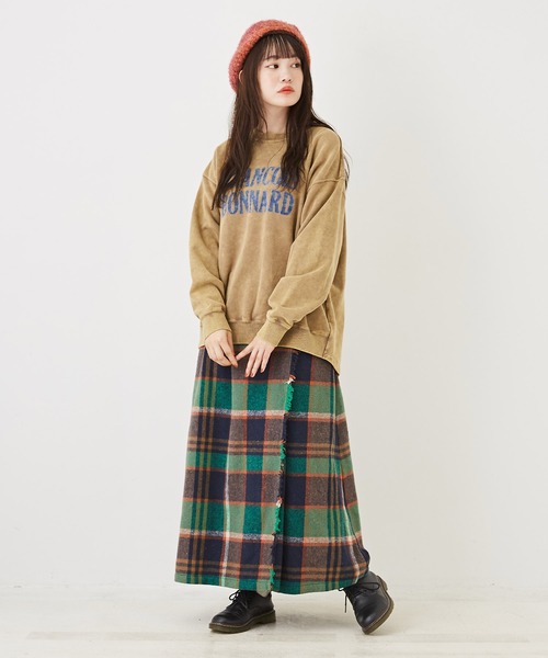 CUBE SUGAR（キューブシュガー）の「ケミカル加工フロッキーロゴプリントトレーナー（スウェット・レディース・ブラック/ピンク/ベージュ/グリーン/マルチ・M）」の9枚目の写真