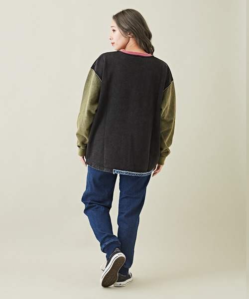 CUBE SUGAR（キューブシュガー）の「ケミカル加工フロッキーロゴプリントトレーナー（スウェット・レディース・ブラック/ピンク/ベージュ/グリーン/マルチ・M）」の21枚目の写真