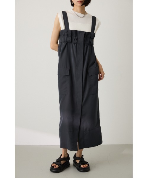 crie conforto（クリーコンフォルト）の「2WAYカーゴジャンパースカート（ジャンパースカート・レディース・ライトカーキ/チャコールグレー・FREE）」の3枚目の写真