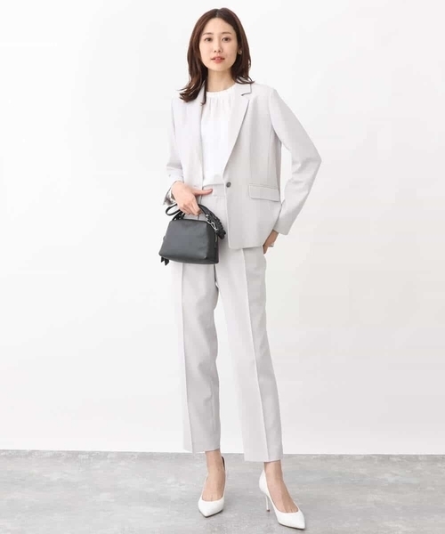 MK MICHEL KLEIN(エムケーミッシェルクラン)の「テーパードパンツ/セットアップ対応/洗える(スラックス・レディース・ネイビー/ライトグレー/ベージュ・36/40/38)」の15枚目の写真
