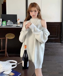 SHEPP（シープ）の「カットオフショルダーニット ミニワンピース　肌見せ　肩見せ（ワンピース）」