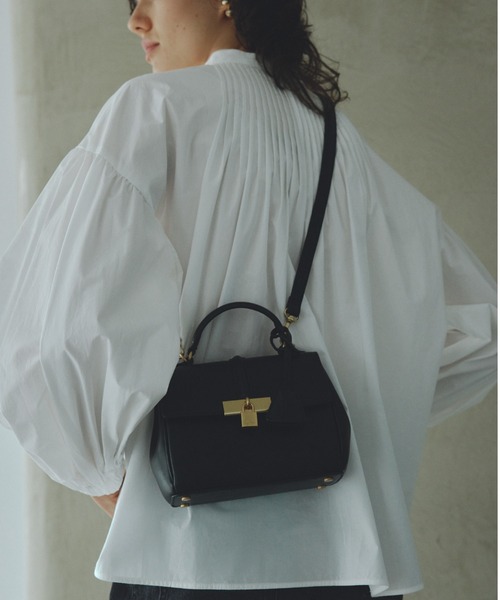 Mila Owen（ミラオーウェン）の「ピンタックスタンドカラー袖ボリュームブラウス（シャツ/ブラウス・レディース・ホワイト/ピンク/ブラック/その他・0/1）」の5枚目の写真