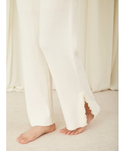 SNIDEL HOME Creamy Touch ロングパンツ　アイボリー　美品 SNIDEL HOME（スナイデルホーム）の「【Creamy Touch】ロング