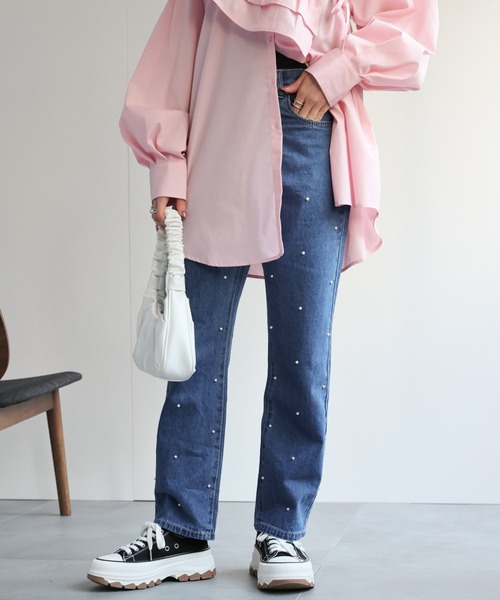sakishimatokyo（サキシマトーキョー）の「【3サイズ展開】パール付きデニムパンツ（デニムパンツ・レディース・ブルー/インディゴブルー/ライトグレー・LARGE/MEDIUM/SMALL）」の8枚目の写真