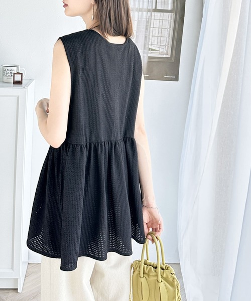 classicalelf（クラシカルエルフ）の「愛され大人フェミニン。前後2wayペプラムジレ（ベスト・レディース・アイボリー/ブラック・X-LARGE/SMALL/MEDIUM/LARGE）」の11枚目の写真