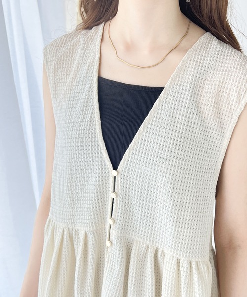 classicalelf（クラシカルエルフ）の「愛され大人フェミニン。前後2wayペプラムジレ（ベスト・レディース・アイボリー/ブラック・X-LARGE/SMALL/MEDIUM/LARGE）」の12枚目の写真