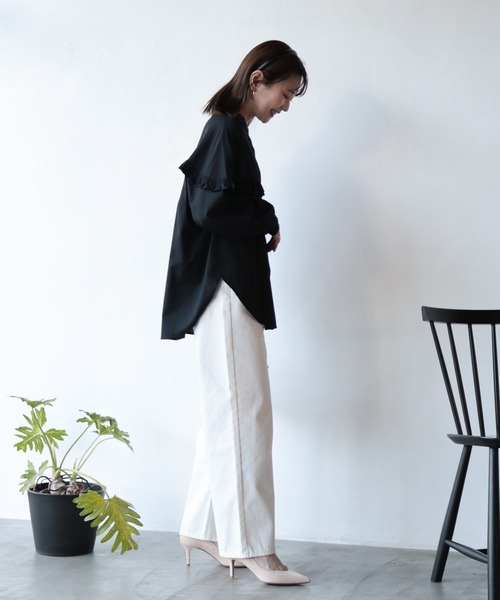 AMERICAN HOLIC（アメリカンホリック）の「フリルバンドカラーシャツ（シャツ/ブラウス・レディース・ブラック/ストライプ/オフホワイト/ブラック×ホワイト・L/M）」の16枚目の写真