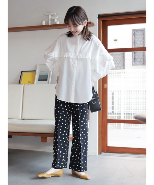 AMERICAN HOLIC（アメリカンホリック）の「フリルバンドカラーシャツ（シャツ/ブラウス・レディース・ブラック/ストライプ/オフホワイト/ブラック×ホワイト・L/M）」の9枚目の写真