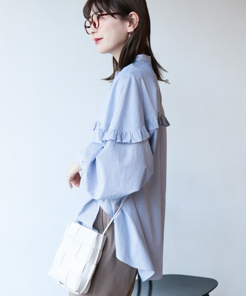 AMERICAN HOLIC（アメリカンホリック）の「フリルバンドカラーシャツ（シャツ/ブラウス・レディース・ブラック/ストライプ/オフホワイト/ブラック×ホワイト・L/M）」の21枚目の写真