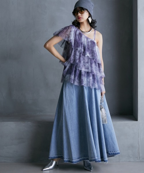 GEVS.（ジェイヴィス）の「＜大きいサイズ＞ 綿100％デニムフレアマキシスカート GEVS.（スカート・レディース・グレー系/ブルー系・L/LL/3L/4L/5L）」の11枚目の写真