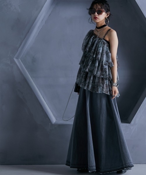 GEVS.（ジェイヴィス）の「＜大きいサイズ＞ 綿100％デニムフレアマキシスカート GEVS.（スカート・レディース・グレー系/ブルー系・L/LL/3L/4L/5L）」の12枚目の写真