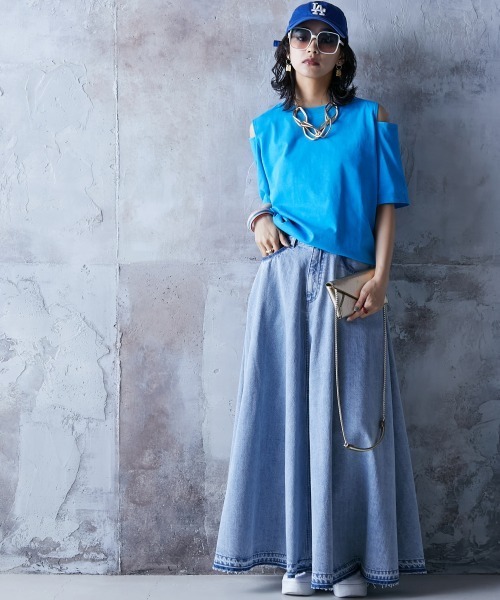 GEVS.（ジェイヴィス）の「＜大きいサイズ＞ 綿100％デニムフレアマキシスカート GEVS.（スカート・レディース・グレー系/ブルー系・L/LL/3L/4L/5L）」の20枚目の写真