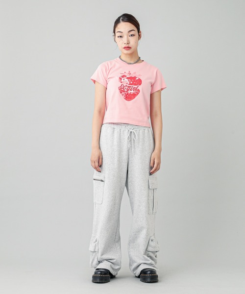 X-girl(エックスガール)の「STRAWBERRY S/S BABY TEE(Tシャツ/カットソー・レディース・ブラック/ライトピンク/ホワイト・S/M)」の19枚目の写真