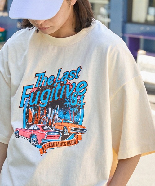 MONO-MART（モノマート）の「ヴィンテージ加工アソートデザインビッグ半袖Tシャツ（Tシャツ/カットソー・レディース・ネイビー系/ホワイト系/ブラック系2/ホワイト系3/ブラック/ブラウン系/ホワイト系2/ブラック系/ダークブラウン/ブラック系3/ダークネイビー/オフホワイト/ネイビー系2・L/M）」の4枚目の写真