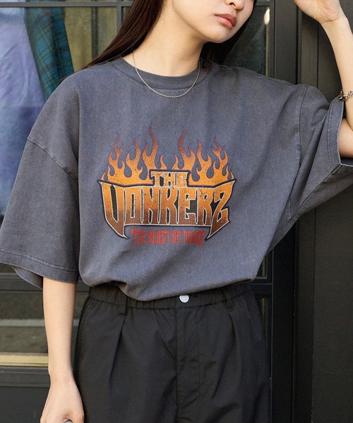 MONO-MART（モノマート）の「ヴィンテージ加工アソートデザインビッグ半袖Tシャツ（Tシャツ/カットソー・レディース・ネイビー系/ホワイト系/ブラック系2/ホワイト系3/ブラック/ブラウン系/ホワイト系2/ブラック系/ダークブラウン/ブラック系3/ダークネイビー/オフホワイト/ネイビー系2・L/M）」の11枚目の写真