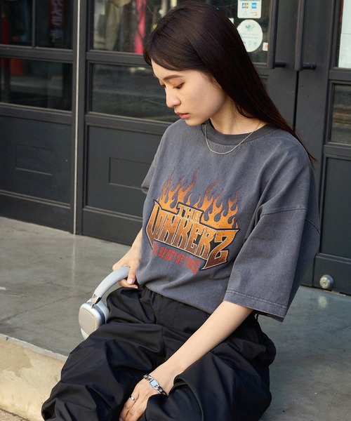 MONO-MART（モノマート）の「ヴィンテージ加工アソートデザインビッグ半袖Tシャツ（Tシャツ/カットソー・レディース・ネイビー系/ホワイト系/ブラック系2/ホワイト系3/ブラック/ブラウン系/ホワイト系2/ブラック系/ダークブラウン/ブラック系3/ダークネイビー/オフホワイト/ネイビー系2・L/M）」の18枚目の写真