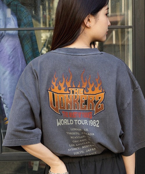 MONO-MART（モノマート）の「ヴィンテージ加工アソートデザインビッグ半袖Tシャツ（Tシャツ/カットソー・レディース・ネイビー系/ホワイト系/ブラック系2/ホワイト系3/ブラック/ブラウン系/ホワイト系2/ブラック系/ダークブラウン/ブラック系3/ダークネイビー/オフホワイト/ネイビー系2・L/M）」の20枚目の写真